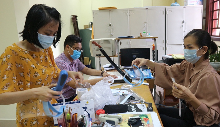 Chi đoàn thanh niên Văn phòng HĐND và UBND tỉnh chung tay phòng, chống dịch bệnh Covid-19